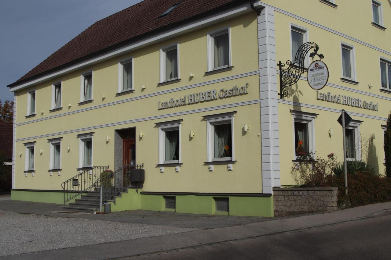 Landhotel Gasthof Huber Merching Exterior photo